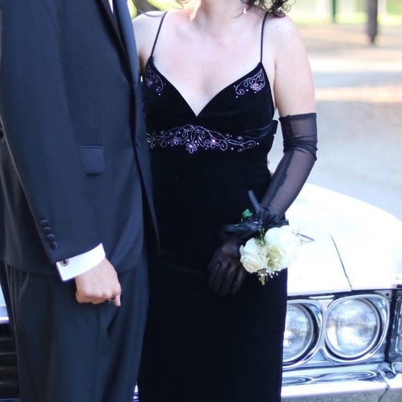 Black hand beaded vintage y2k prom, hoco, upscale maxi dress - Picture 8 of 8